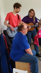 2025-05-24-GiJuLo-SingeFrühstück-00032